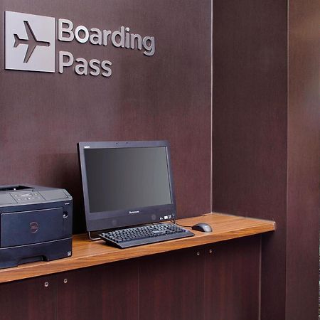 Courtyard By Marriott Roanoke Airport Hotel Luaran gambar