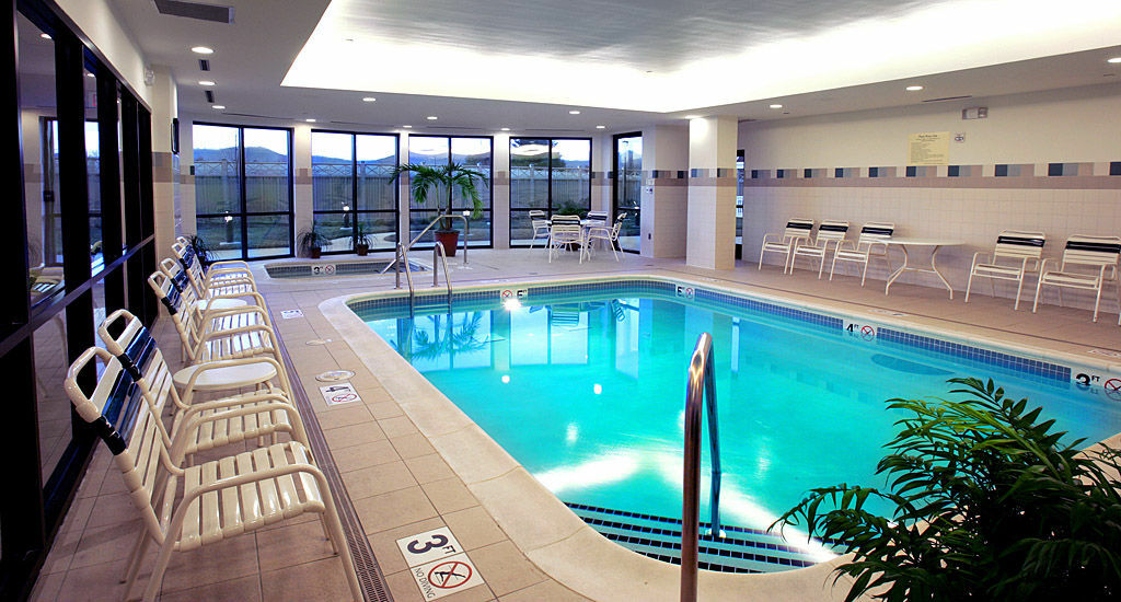 Courtyard By Marriott Roanoke Airport Hotel Luaran gambar